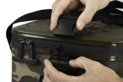 Fox Aquos Camolite Coolbag 20L 9 Fox Aquos Camolite Coolbag 20L -Professional Fishing Equipment Store 8dcd35a5185f657c