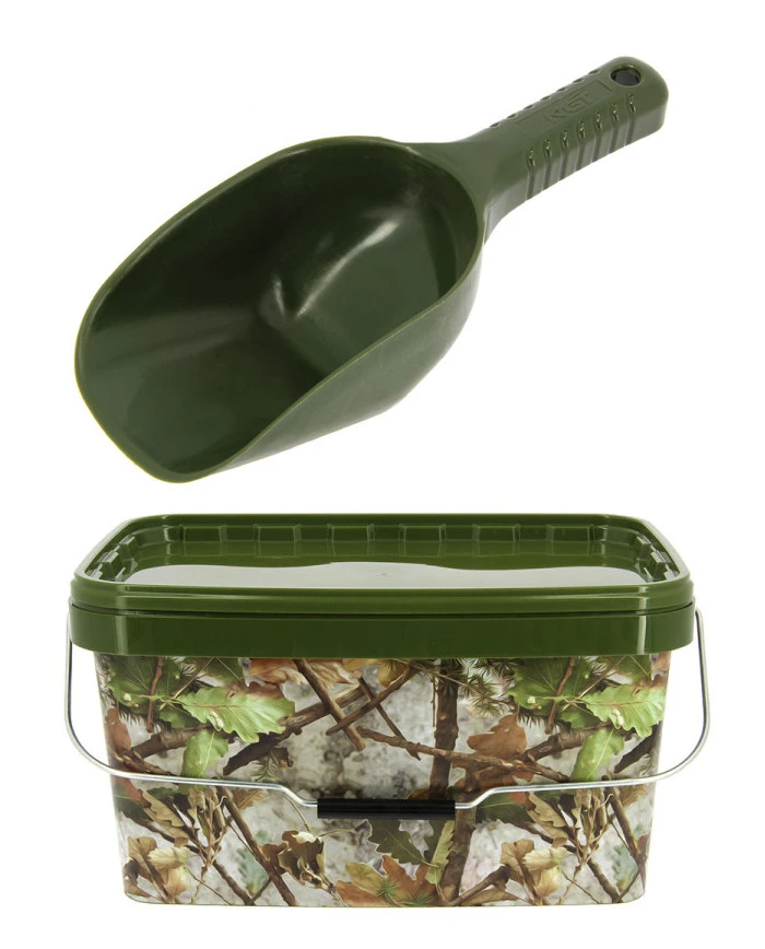 NGT Camo Bucket + Baiting Spoon 1 NGT Camo Bucket + Baiting Spoon