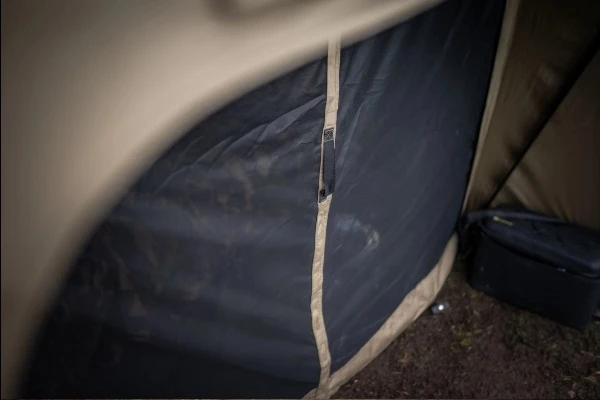 Ridgemonkey Escape XF2 Mozzie Mesh 3 Ridgemonkey Escape XF2 Mozzie Mesh - Image 3